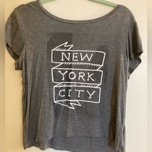 American Eagle- Gray NYC cropped top